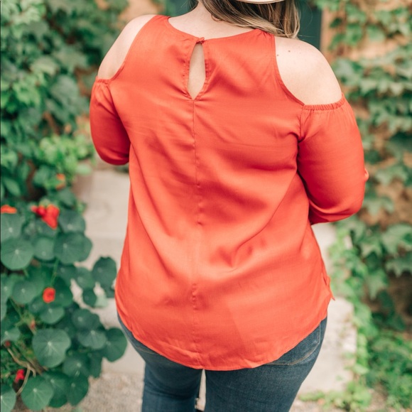 Hot then Cold Crisscross Blouse in Pumpkin - Picture 6 of 13